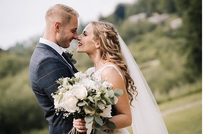 ΒΡΕΤΑΝΙΑ ΤΟΚΕΤΟΣ ΣΤΟ ΣΠΙΤΙ ΘΑΝΑΤΟΣ ΒΡΕΦΟΥΣ