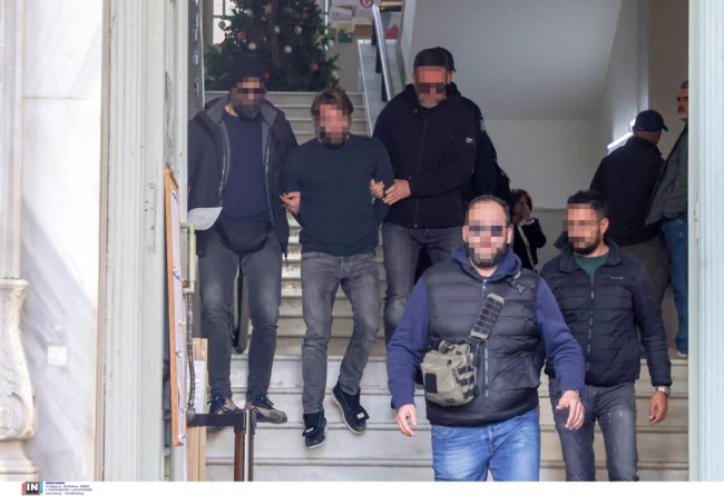 33ΧΡΟΝΟΣ ΓΑΛΛΟΣ