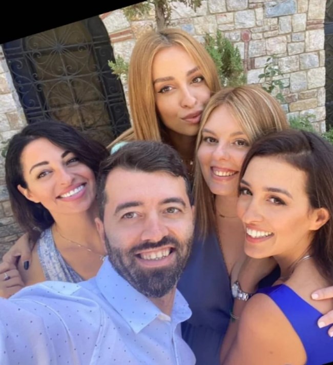 Οικογενειακές στιγμές για Φουρέιρα - Μποτία: Οι σπάνιες φωτογραφίες με τα αδέρφια τους [εικόνες]