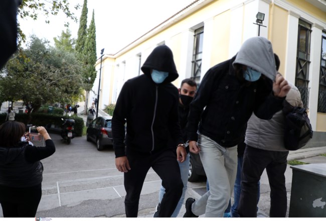 τράπερ Κολωνός