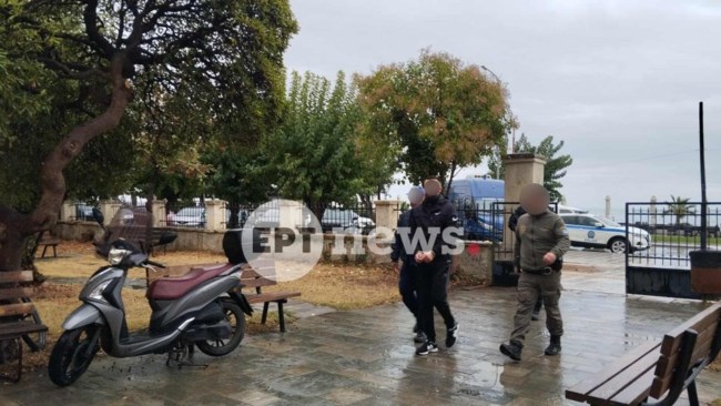 Αλεξανδρούπολη: Στον ανακριτή 11 από τους Τούρκους που συνελήφθησαν με 147 πιστόλια