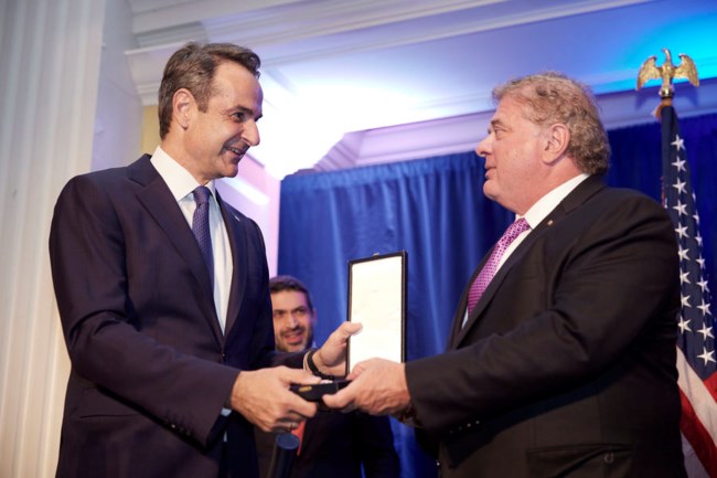 ομογενεις