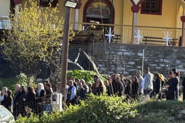 ΚΗΔΕΙΑ ΑΧΑΙΑ ΜΙΚΡΟΣ ΑΝΔΡΕΑΣ