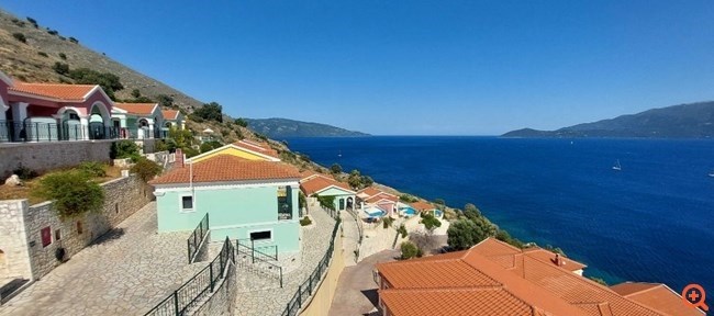 Πλειστηριασμοί: Άλλαξε χέρια το ιστορικό Delfis στην Ερέτρια – Στο στόχαστρο ξενοδοχεία σε Κεφαλονιά, Κάρπαθο και Φολέγανδρο