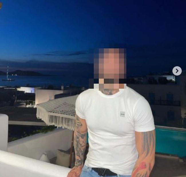 Αυτός είναι ο 26χρονος τράπερ της σπείρας που χτυπούσε ΑΤΜ - Ανέβασε το νέο του τραγούδι ενώ είχε συλληφθεί [Βίντεο]