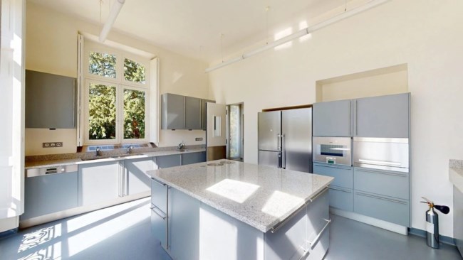 ΒΙΛΑ ΛΑΓΚΕΡΦΕΛΝΤ ΠΑΡΙΣΙ