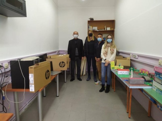 Νέοι υπολογιστές στο σχολείο του ακριτικού χωριού της Διποταμίας Νεστορίου - Με παρέμβαση Μαξίμου και Δημητριάδη