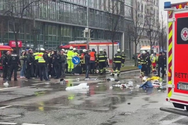 ΜΟΝΑΧΟ ΑΥΤΟΚΙΝΗΤΟ ΕΠΕΣΕ ΣΕ ΠΕΖΟΥΣ