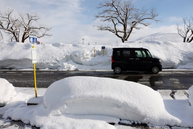 ΙΑΠΩΝΙΑ ΧΙΟΝΙ