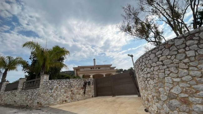 ΣΠΙΤΙ ΤΣΑΓΚΑΡΑΚΗ