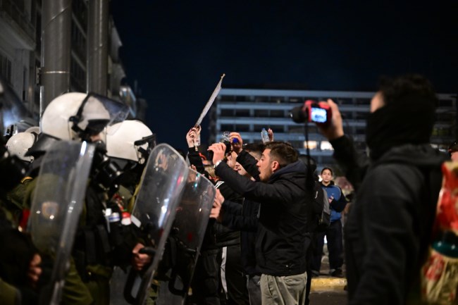 Σύνταγμα Επεισόδια Τέμπη