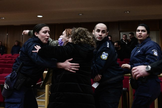 Δίκη Χρυσής Αυγής: Αισχρές βρισιές Λαγού στη Μάγδα Φύσσα - "Αντε γ@@@ου"