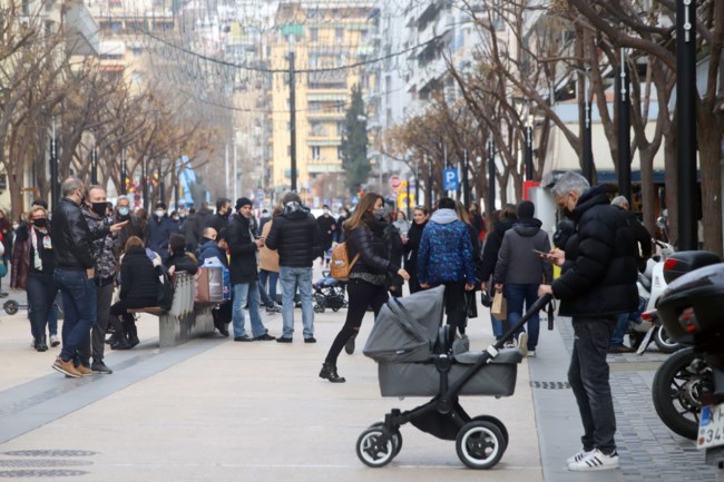Έκτακτη σύσκεψη λοιμωξιολόγων: Στο τραπέζι η αλλαγή σχεδίων για σχολεία & καταστήματα - Τρόμαξαν με τα κρούσματα στην Αθήνα