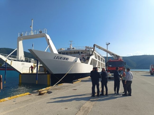 Ηγουμενίτσα: Βλάβη στο πλοίο "Λευκίμμη" – Με τη συνδρομή της Πυροσβεστικής η αποβίβαση των 26 επιβατών