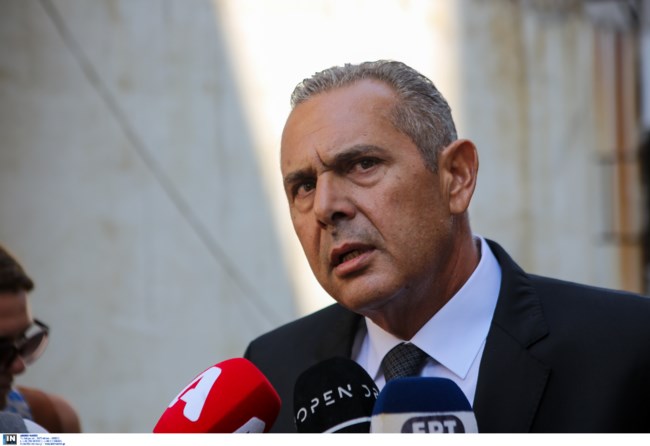 ΠΑΝΟΣ ΚΑΜΜΕΝΟΣ