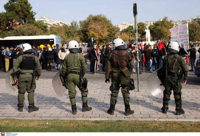 Πανεκπαιδευτική κινητοποίηση σε Αθήνα και Θεσσαλονίκη – Ποια είναι τα αιτήματα μαθητών και φοιτητών