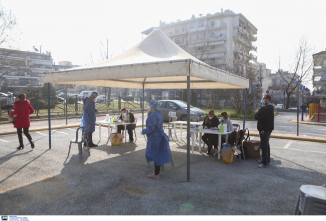 Συνεχίζονται οι αντιδράσεις στον Εύοσμο: Τα στοιχεία που οδήγησαν στην παράταση του lockdown ζήτησε ο δήμαρχος