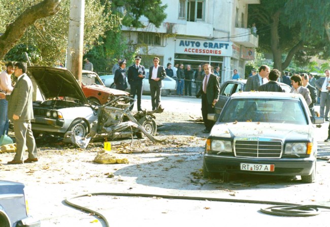 ΒΑΡΔΗΣ ΒΑΡΔΙΝΟΓΙΑΝΝΗΣ ΤΡΟΜΟΚΡΑΤΙΚΗ ΕΠΙΘΕΣΗ