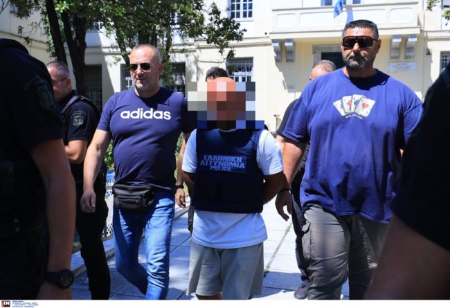 Γυναικοκτονία στον Βόλο: "Θόλωσα, δεν ήθελα να το κάνω" είπε ο 40χρονος στην κόρη του - Τι θα γίνει με τα παιδιά