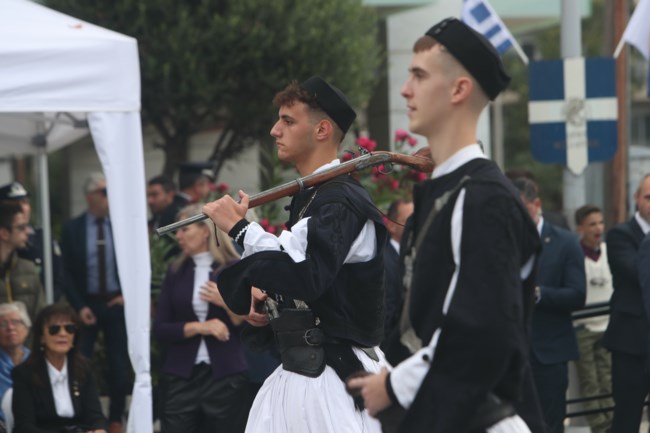 ΣΤΡΑΤΙΩΤΙΚΗ ΠΑΡΕΛΑΣΗ