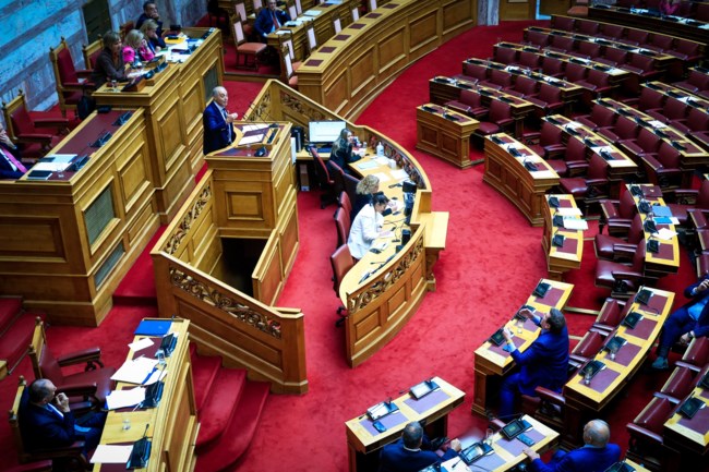 Η αντίδραση του Κακλαμάνη για τον Βελόπουλο που αποκάλεσε "κακιά" τον Καιρίδη - Το αυστηρό μήνυμα