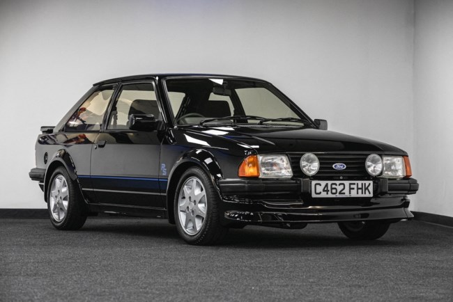 Νταϊάνα: Αστρονομικό ποσό για το Ford Escort της αξέχαστης πριγκίπισσας του λαού - Πουλήθηκε σε δημοπρασία