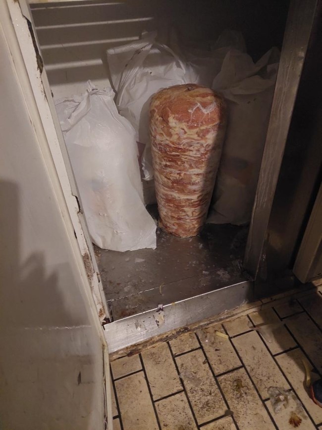 Θα έριχναν 11 τόνους σάπιου κρέατος στην αγορά ενόψει του Πάσχα - Η μεγαλύτερη ποσότητα που έχει κατασχεθεί μέχρι τώρα