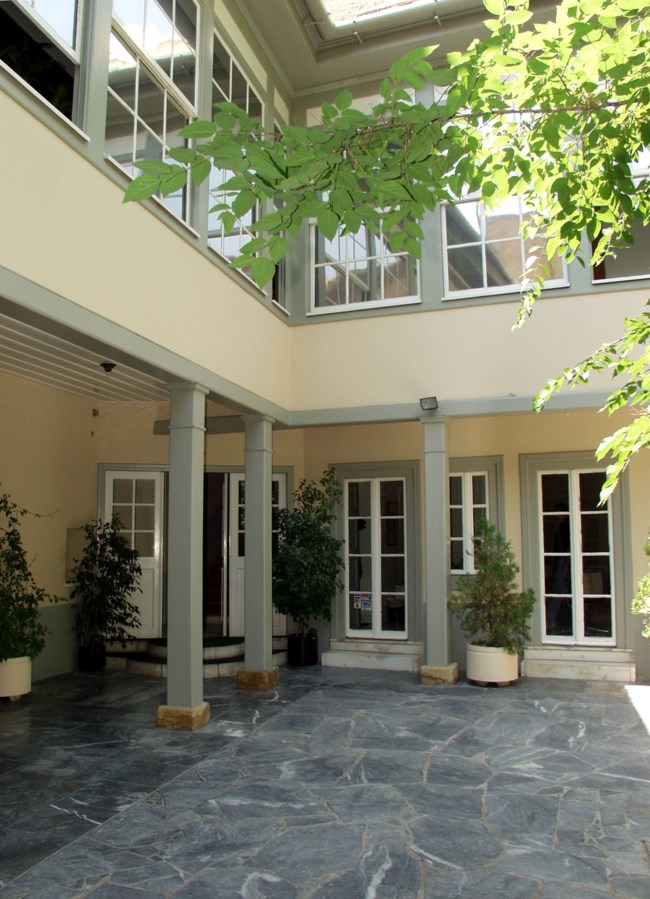 ΜΙΕΤ