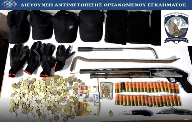 Συμμορία είχε "ξαφρίσει" τουλάχιστον 33 εκκλησίες: Πάνω από 190 χιλ. ευρώ τα κλοπιμαία - Τέσσερις συλλήψεις