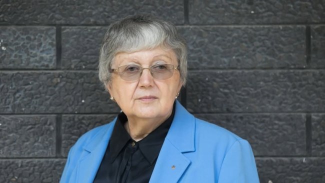 Ελληνικό πανεπιστήμιο "για τα μπάζα": Εξεδίωξαν με τη βία 78χρονη κλασική φιλόλογο από το ΑΠΘ, επειδή είναι Ισραηλινή