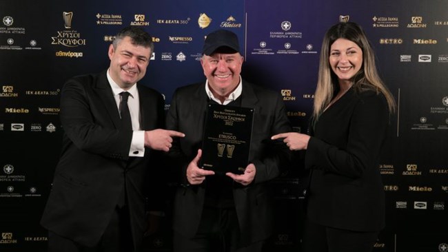 Χρυσοί Σκούφοι 2022: Τα καλύτερα εστιατόρια της Ελλάδας - Νικητής ο Μποτρίνι για 10η συνεχή χρονιά