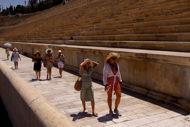 Η πρώτη πρόβλεψη Κολυδά για το πόσο θερμός αναμένεται ο Ιούλιος - Ο καιρός τις επόμενες ημέρες  - Καύσωνας στη νότια Ευρώπη