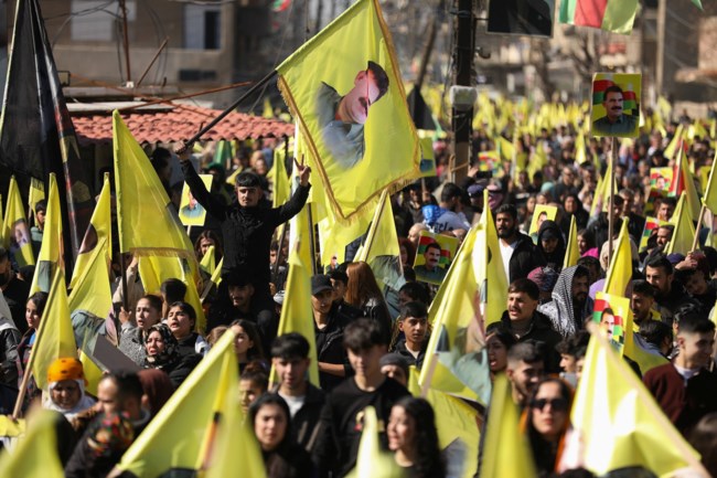 ΚΟΥΡΔΟΙ ΠΟΛΕΜΟΣ ΙΡΑΝ