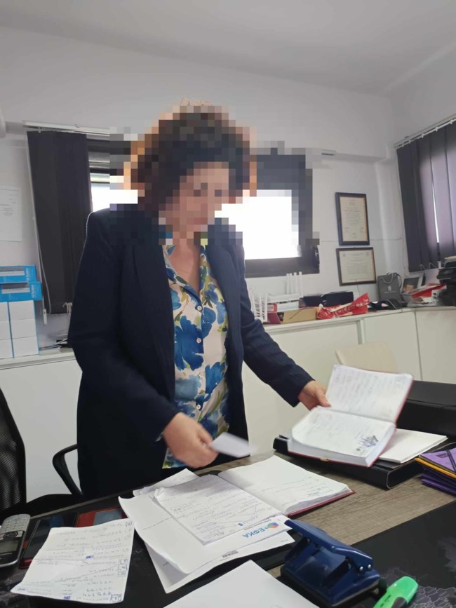 Πολεοδομία Ρόδου: Τι είπε στην απολογία της η 48χρονη προϊσταμένη - "Δουλεύω αδιάκοπα" - "Πόλεμος" ανάμεσα στους δικαστές
