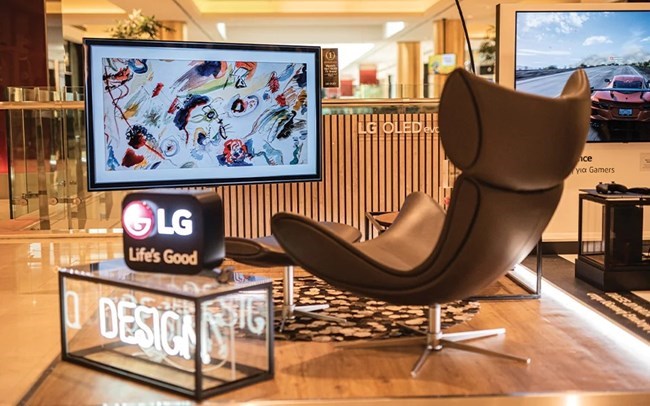 LG