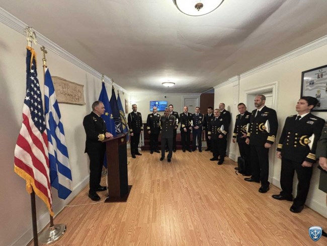 Επίσκεψη Αρχηγού ΓΕΝ στις ΗΠΑ με επίκεντρο τα εξοπλιστικά [εικόνες]