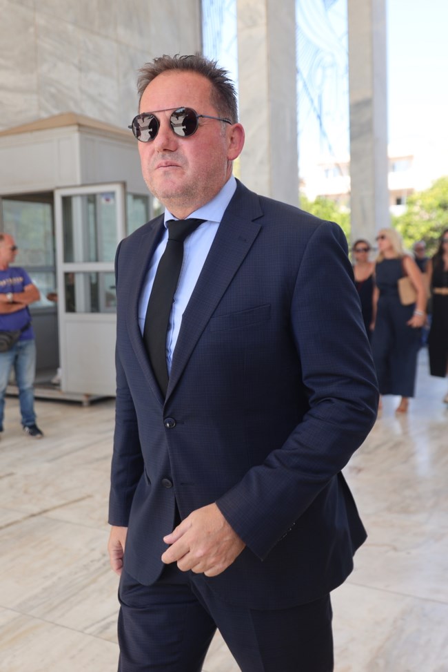κηδεια κωνστανταρα