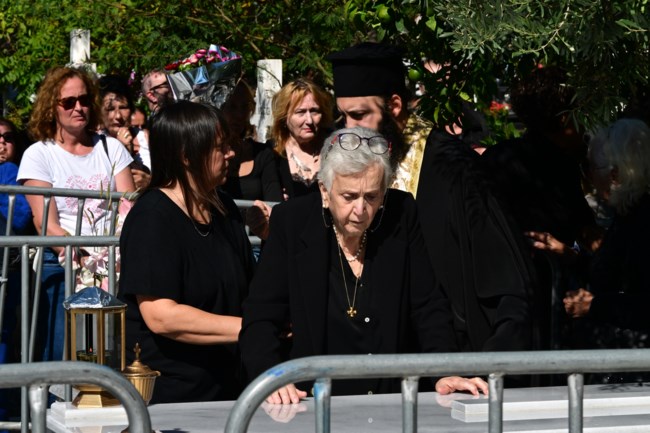 ΚΛΕΙΩ ΜΑΖΩΝΑΚΗ