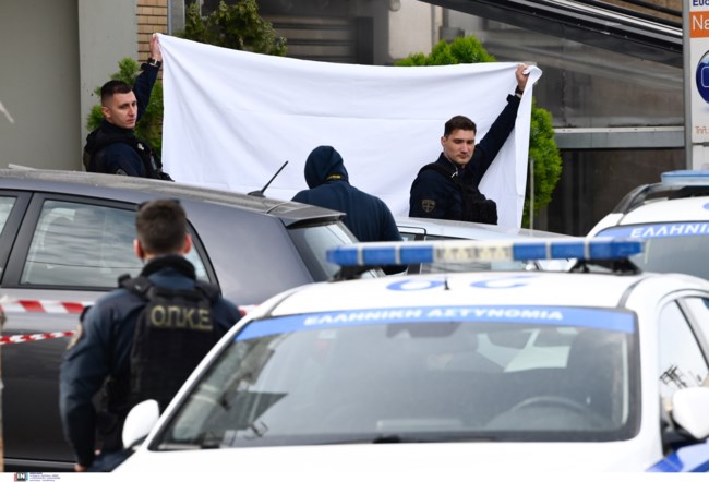Γυναικοκτονία στο Μενίδι: Προκλητικός ο δολοφόνος της 40χρονης- "Τη σκότωσα και δεν μετανιώνω"- Δεν είχε σκοπό να παραδοθεί