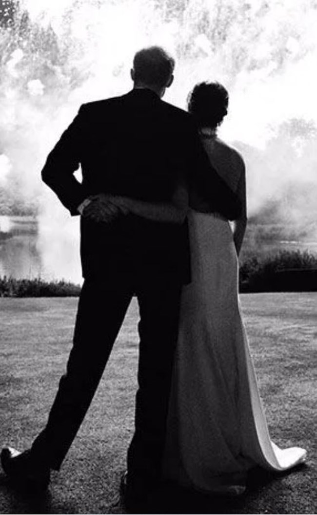 Μέγκαν Μαρκλ - Πρίγκιπας Χάρι: Οι χριστουγεννιάτικες κάρτες του ζευγαριού μέσα στον χρόνο