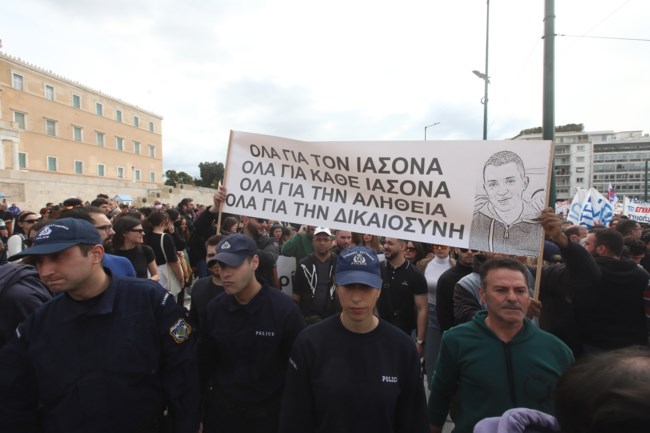 Τροχαίο στη Βουλή: Ξεκίνησε η δίκη για το θάνατο του Ιάσονα μετά από αρκετές αναβολές