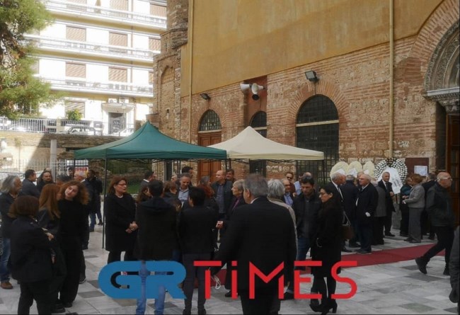 παπαζαχος κηδεια