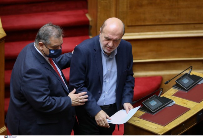 Τρύφωνας Αλεξιάδης