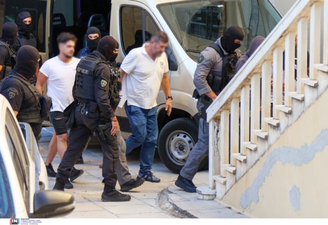 Οι μαφιόζοι της Κρήτης είχαν "κονέ" και στη Δικαιοσύνη - Πώς ο "πατομπούκαλος" κρίθηκε ατιμώρητος με 6 φιξάκια και βαρύ μητρώο