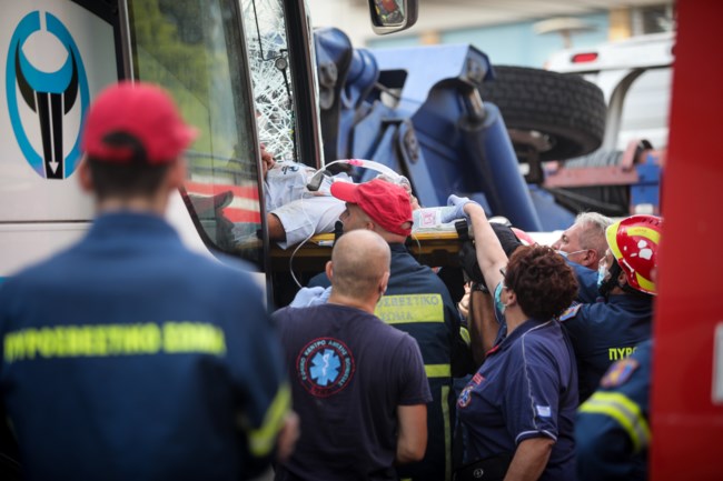 πειραιάς απεγκλωβισμός