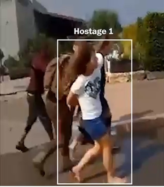Τρομοκράτες της Χαμάς πιάνουν 4 ομήρους και λίγα λεπτά μετά τους εκτελούν - Σκληρές εικόνες