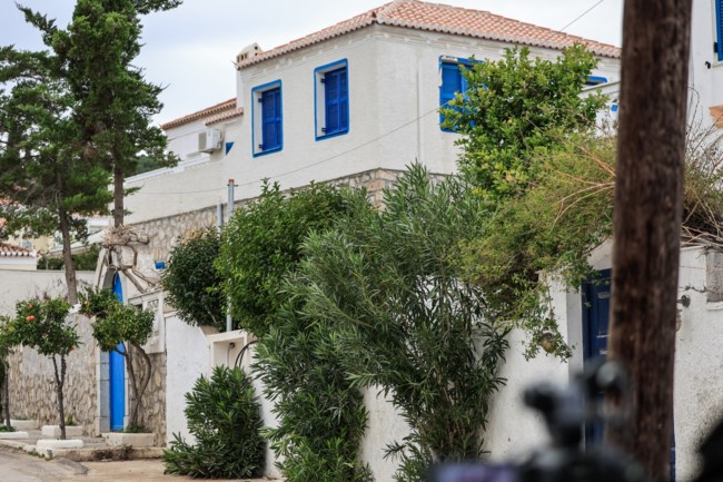 συριζα σπετσες