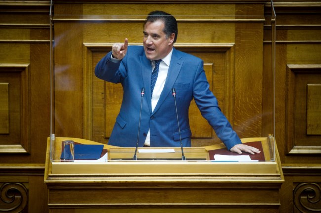 Βουλή- Επίθεση Γεωργιάδη στον Νίκο Ανδρουλάκη: "Κρύβεται" σαν την Ωραία Ελένη- "Είναι ο Κραταιός Νικόλας" του απάντησε η Λιακούλη