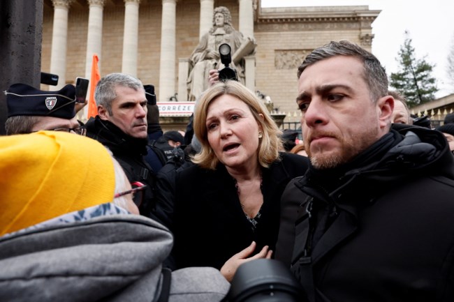 ΓΑΛΛΙΑ ΑΓΡΟΤΕΣ ΔΙΑΜΑΡΤΥΡΙΕΣ ΠΑΡΙΣΙ