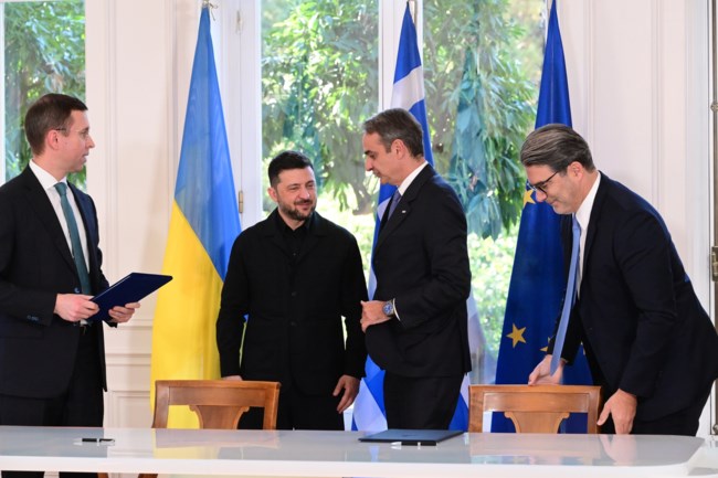 ΜΗΤΣΟΤΑΚΗΣ ΖΕΛΕΝΣΚΙ